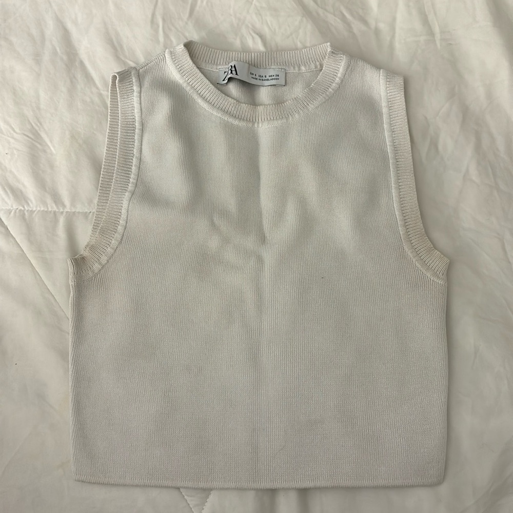 Zara high neck crop